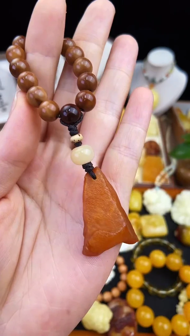琥珀未镶嵌珠宝奇石柒月