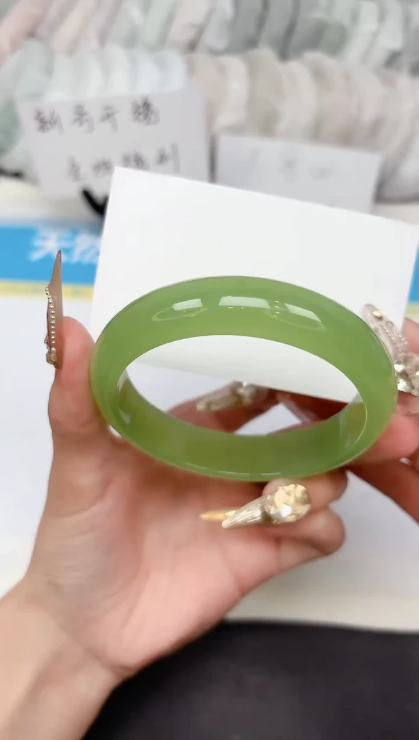 石英质玉手镯未镶嵌243-62.8