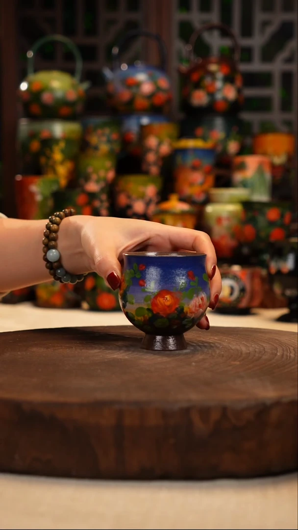 油画   釉下彩   杯子