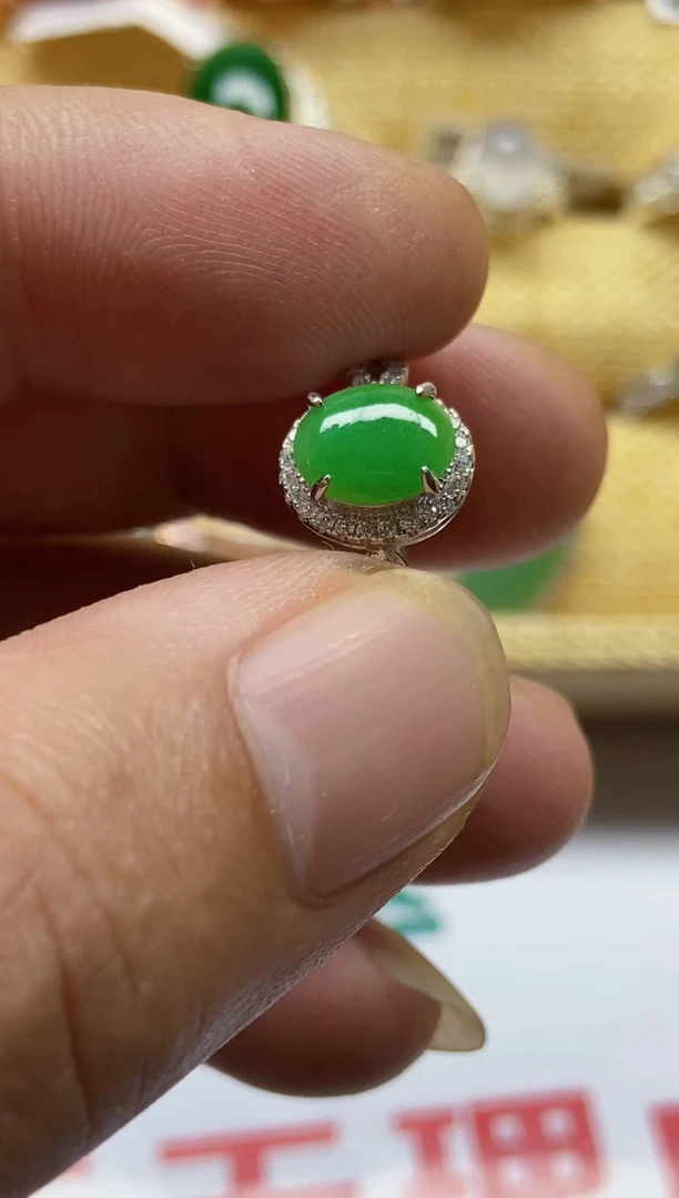 【闪购商品】翡翠戒指银S925镶嵌0000