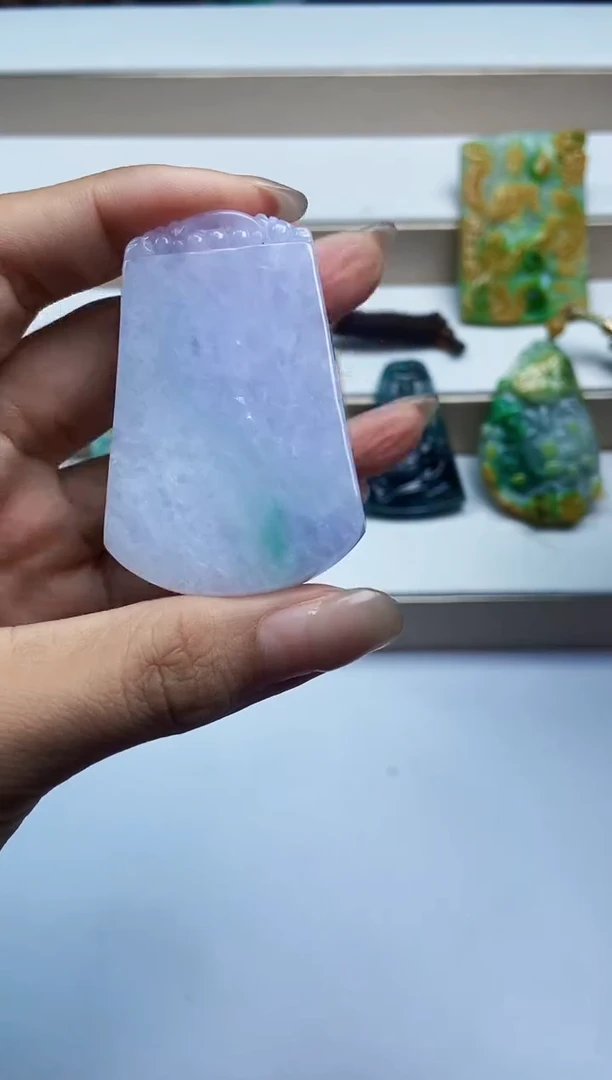 颈饰未镶嵌翡翠翡翠A货