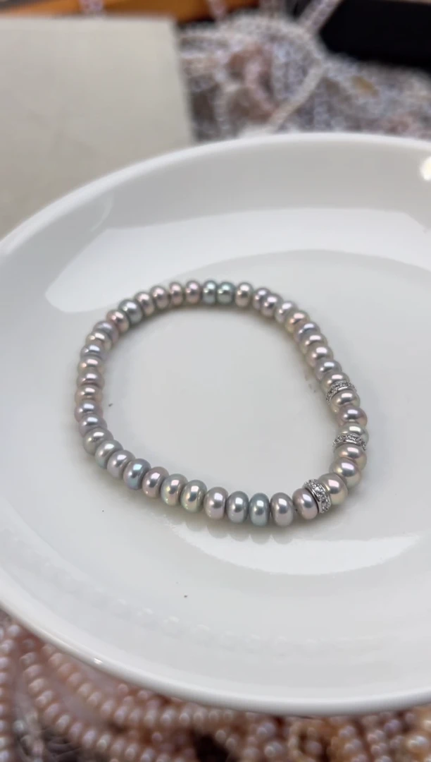 未镶嵌淡水珍珠灰色强光*珍珠手链（弹力绳）6mm无核