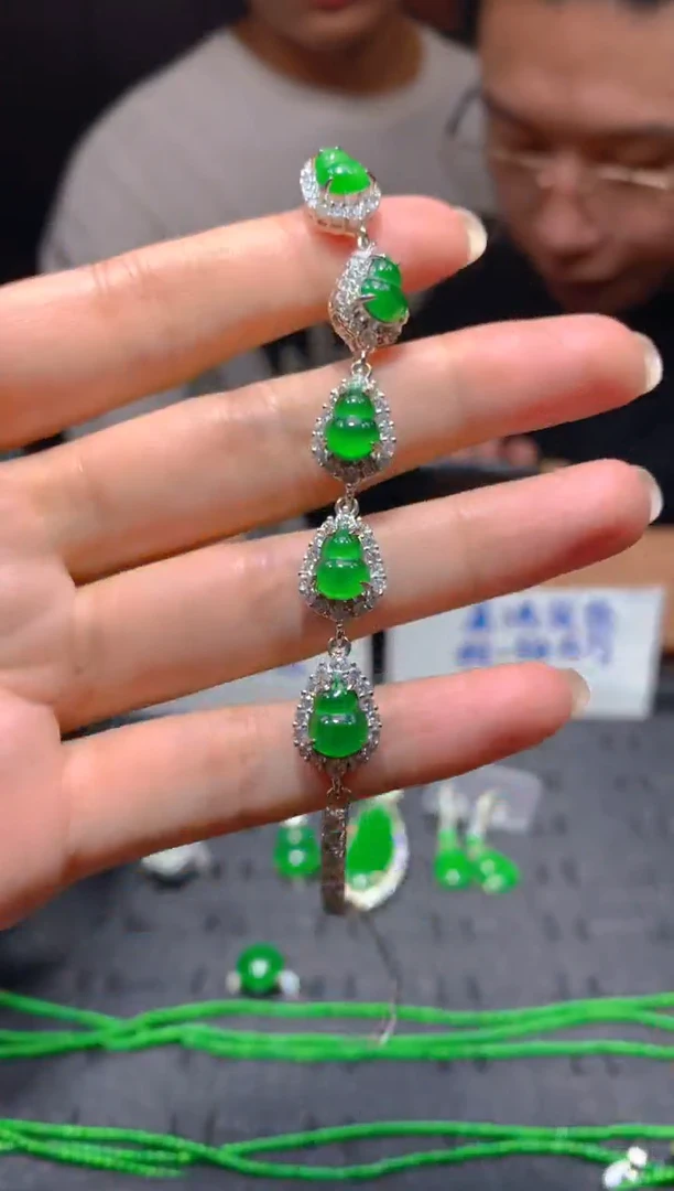 未镶嵌定制翡翠40多样性发货（发其一）