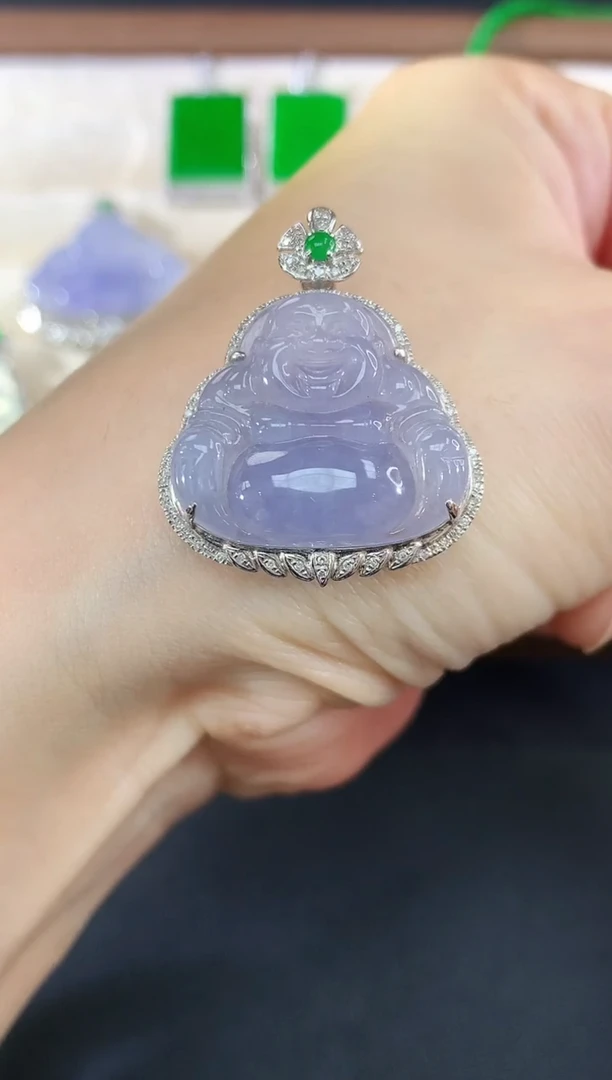 吊坠(不含链)18K金镶嵌翡翠65|6800