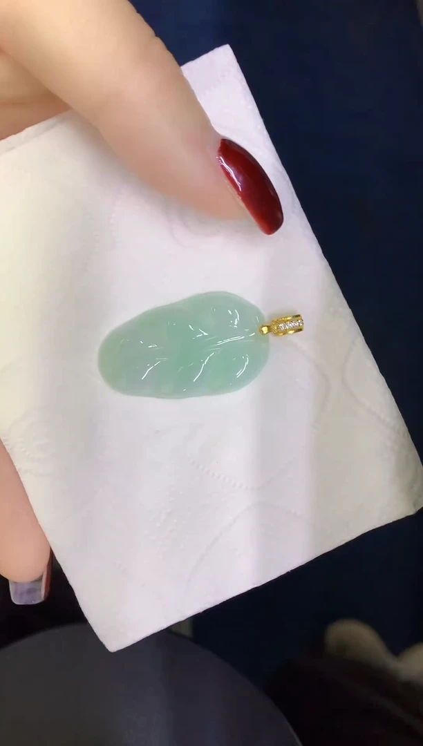 颈饰未镶嵌翡翠缅甸天然翡翠A货
