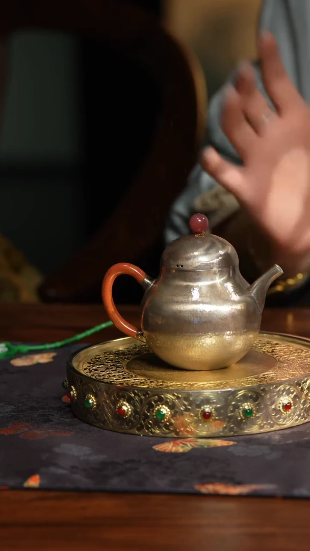 【闪购商品】150ccD呆坐银壶紫皮掇球