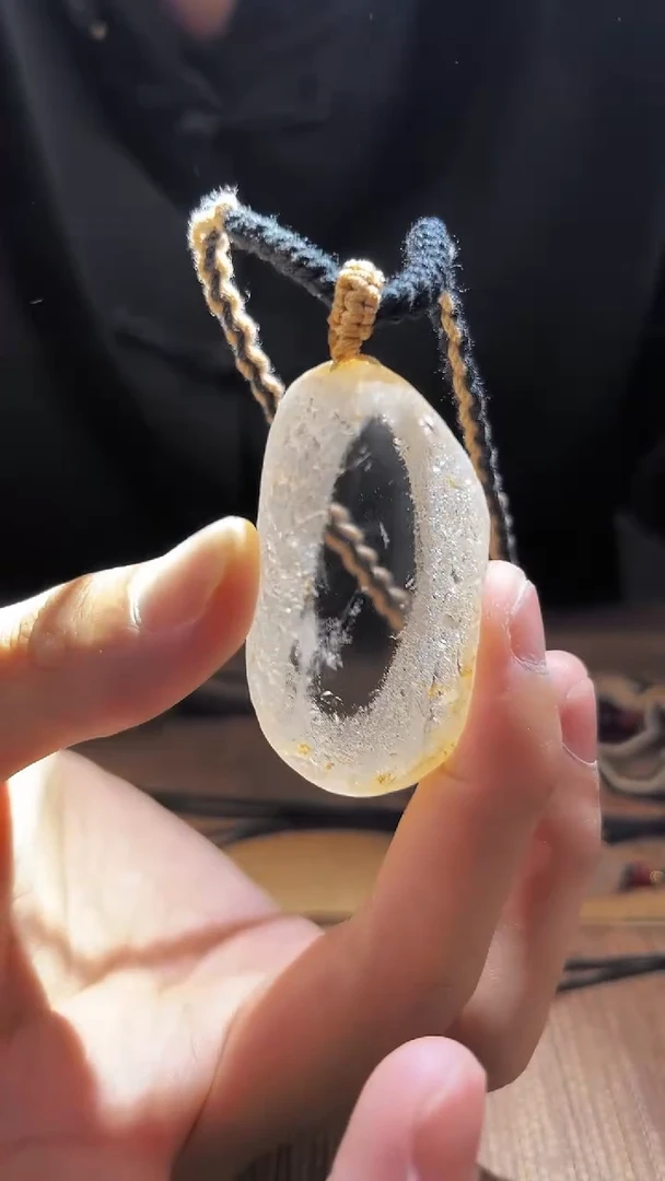 未镶嵌吊坠(赠链)水晶水晶