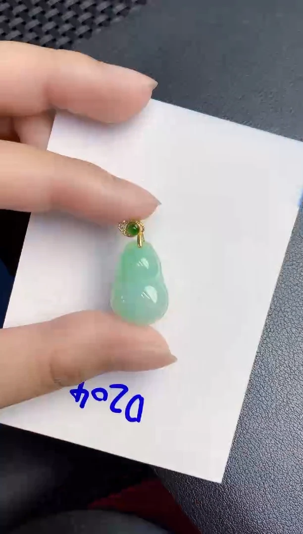 翡翠未镶嵌颈饰天然緬甸A貨翡翠