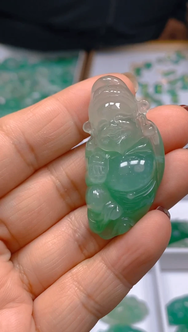 【闪购商品】石英质玉颈饰未镶嵌冰美人非洲翠A货，冰种