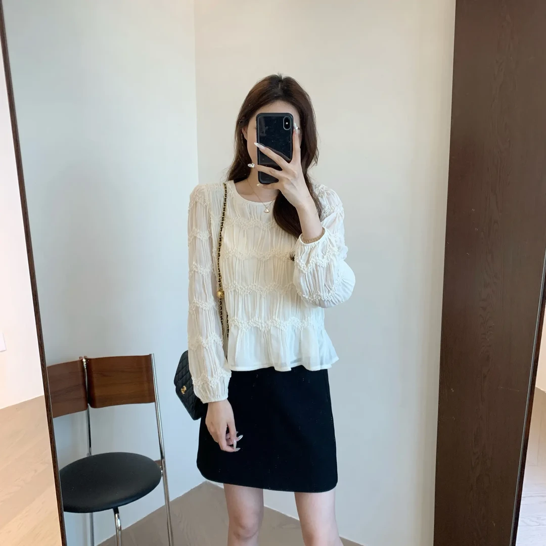 圆领重工肌理感褶皱小衫