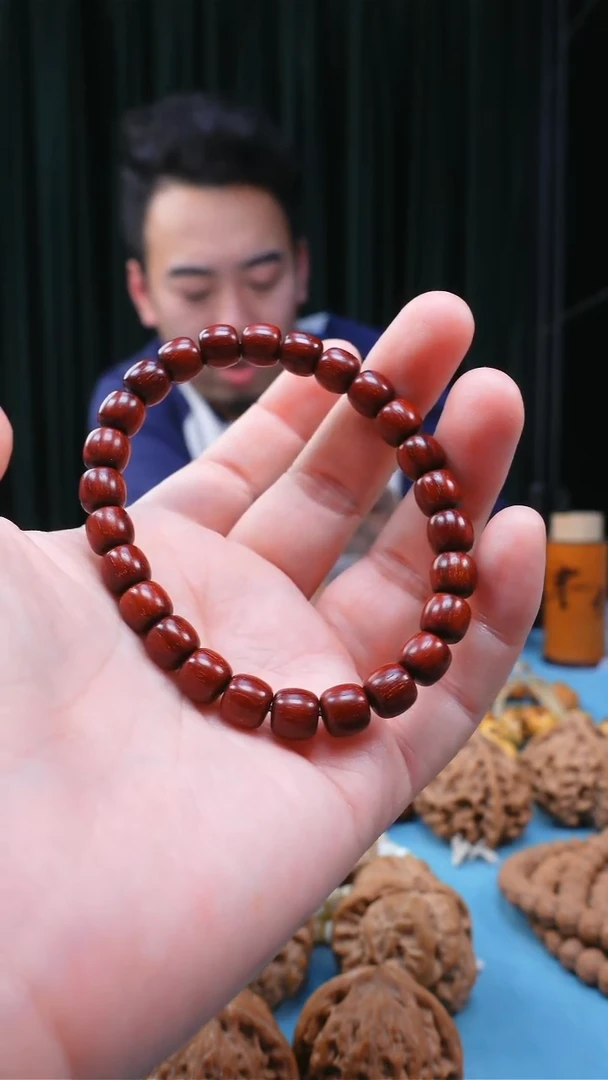 【闪购商品】檀香紫檀（小叶紫檀）其他8*7左右老型小叶紫檀单圈0912