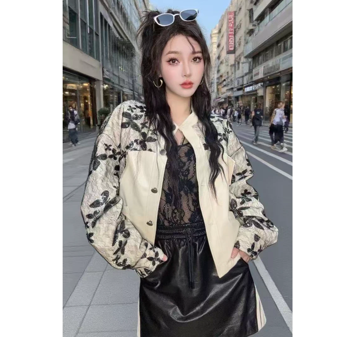 米白色常规款刺绣拼皮印花潮流清女士短外套25419