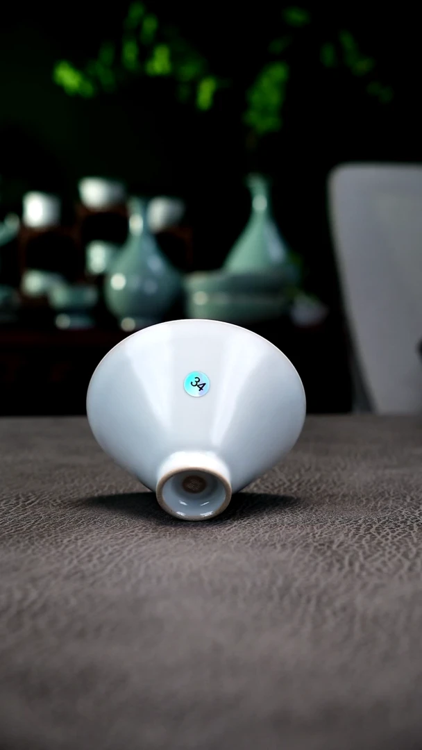 月白釉34号斗笠盏简包-二