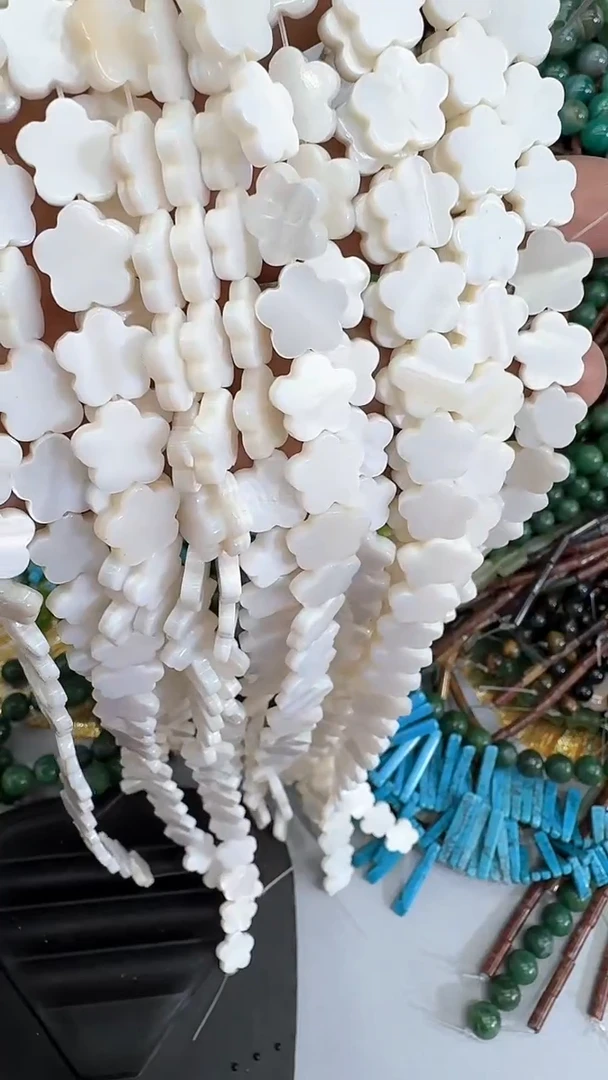 【闪购商品】查罗石珠宝半成品未镶嵌一条