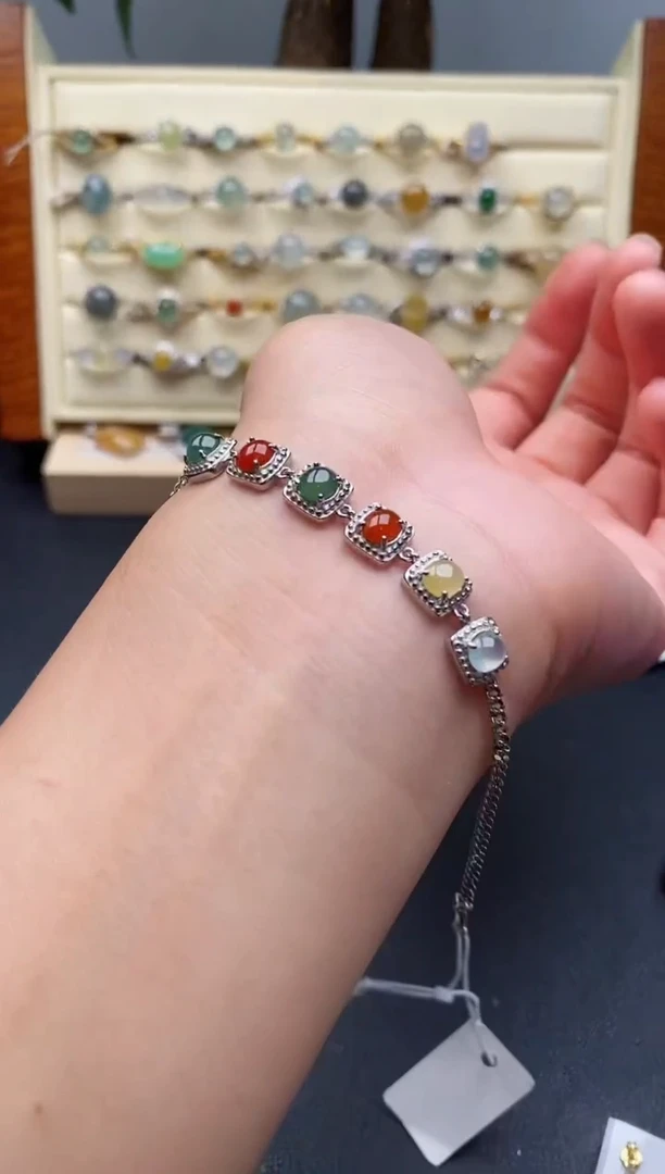 翡翠戒指银S925镶嵌7777777+3