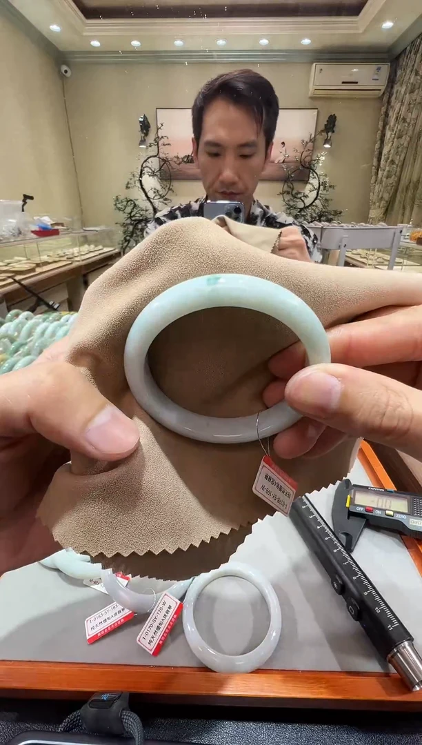 纯天然缅甸A货翡翠手镯53-54mm-1-198号