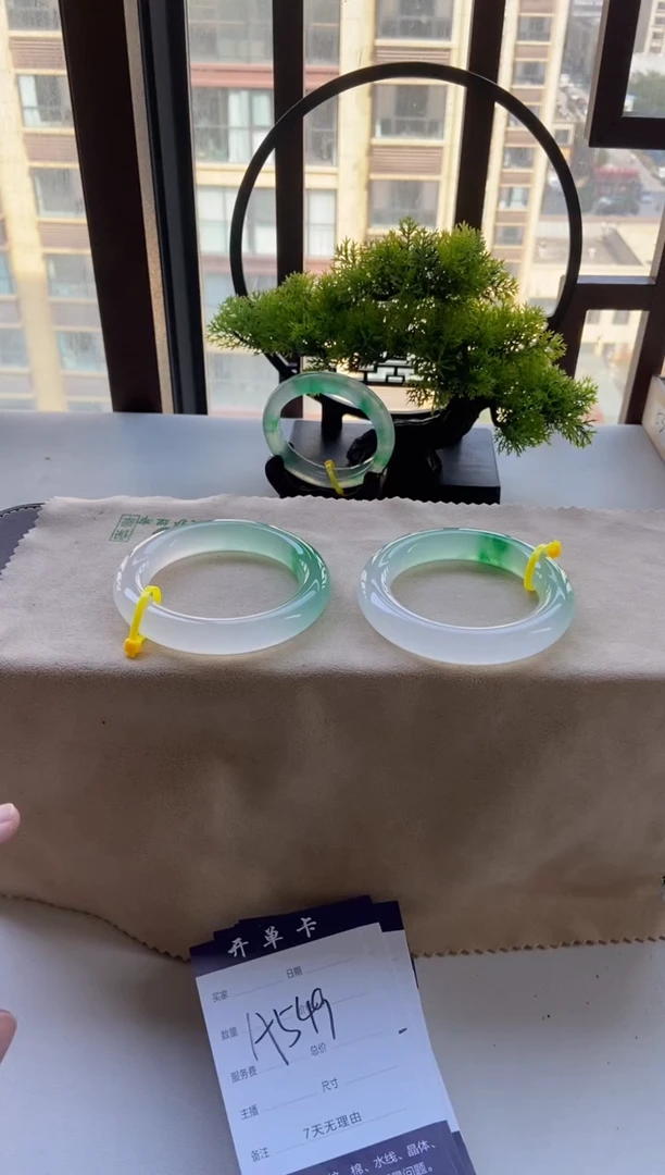 明****！一物一拍  专拍链接