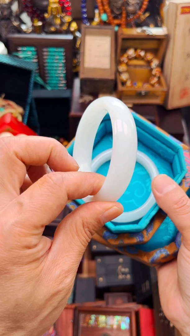 和田玉未镶嵌颈饰安哥精品精选链接A65