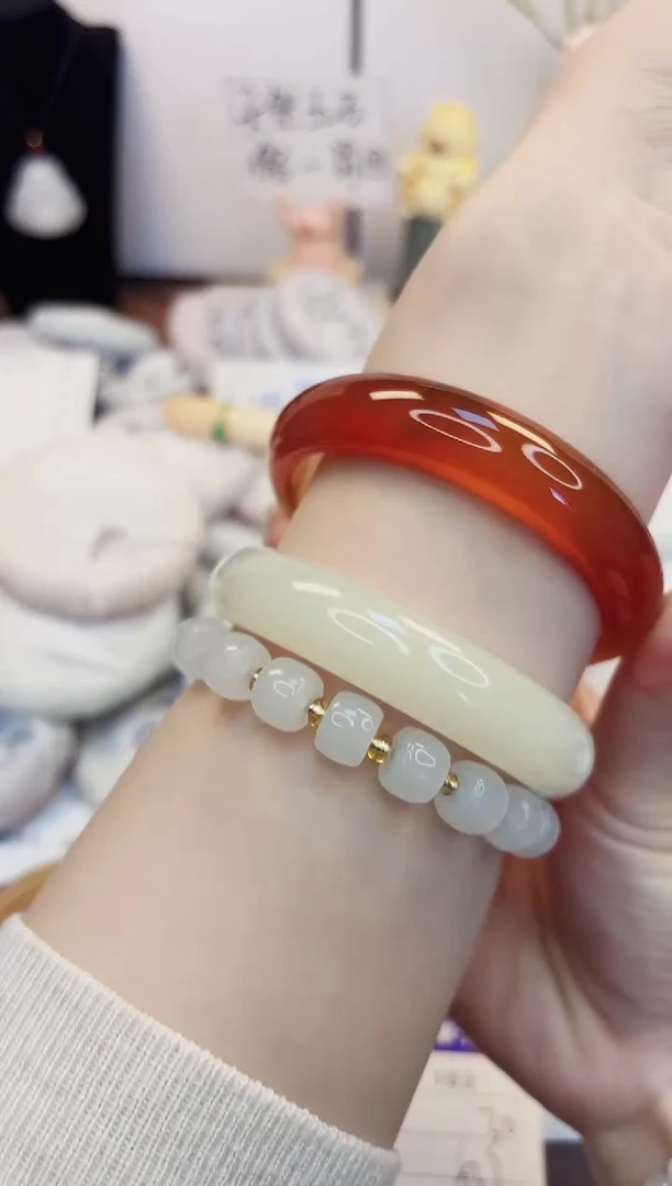 【闪购商品】石英质玉手镯未镶嵌163-玛瑙-圈口63
