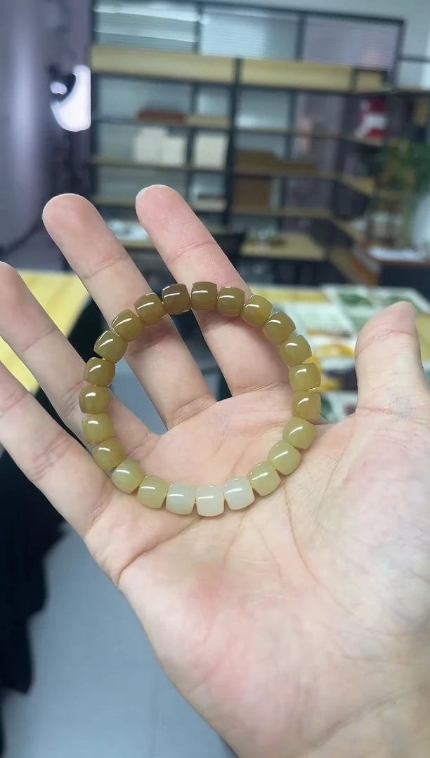 未镶嵌手串和田玉600