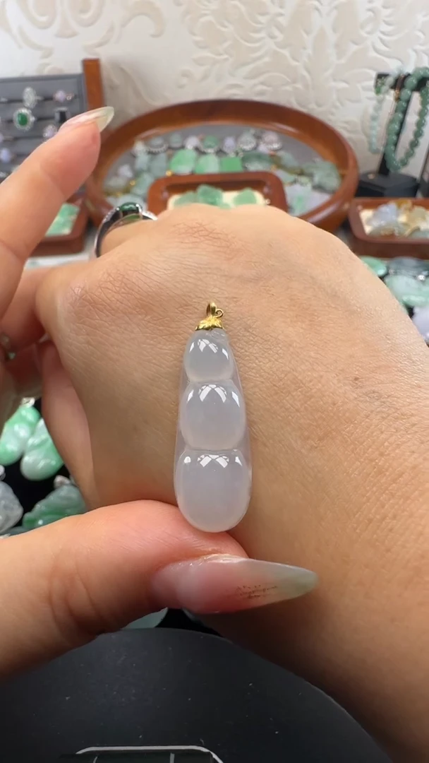 吊坠(不含链)18K金镶嵌翡翠福豆