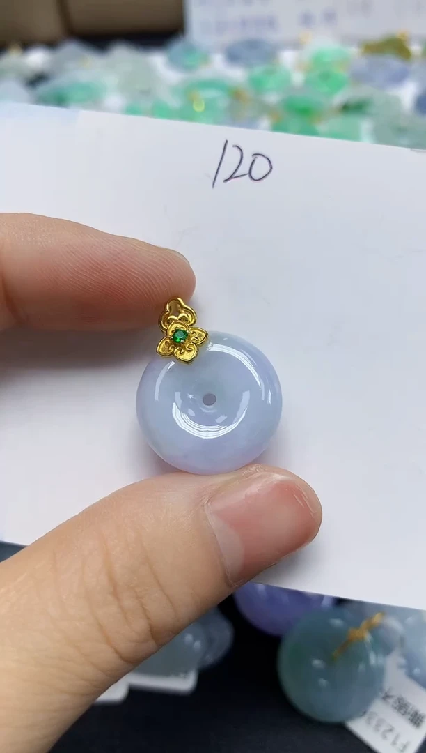 翡翠未镶嵌颈饰天然缅甸翡翠A货