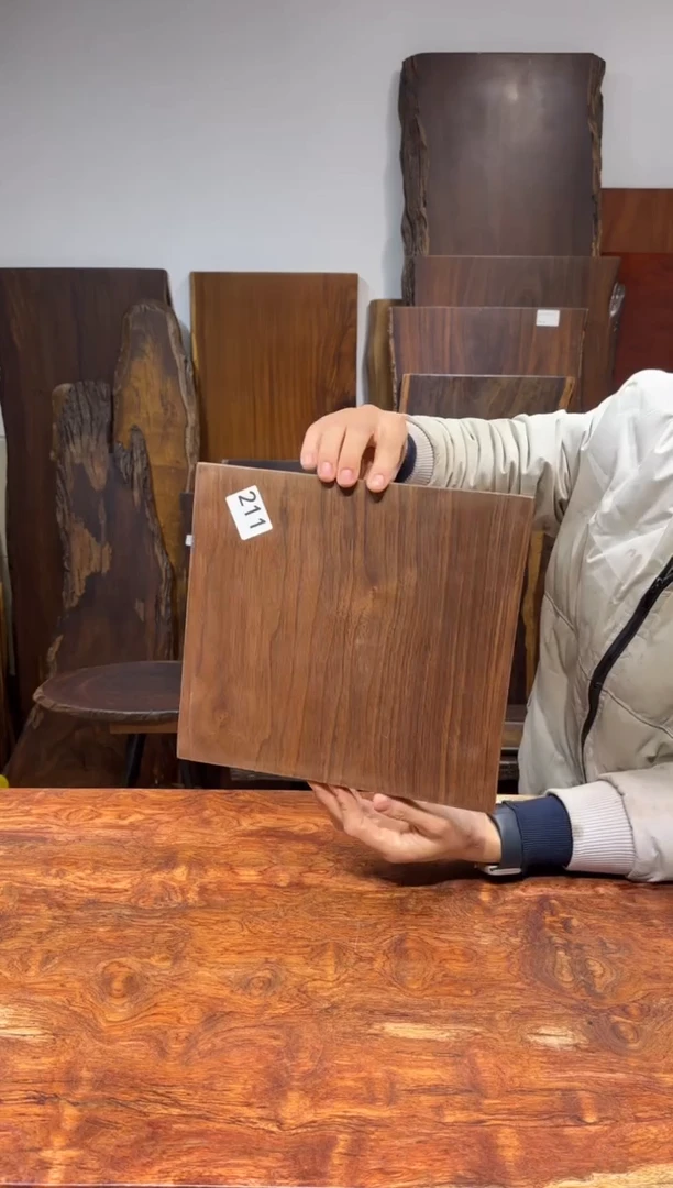 核桃木/黑胡桃（胡桃木）尺寸27*29*编号211