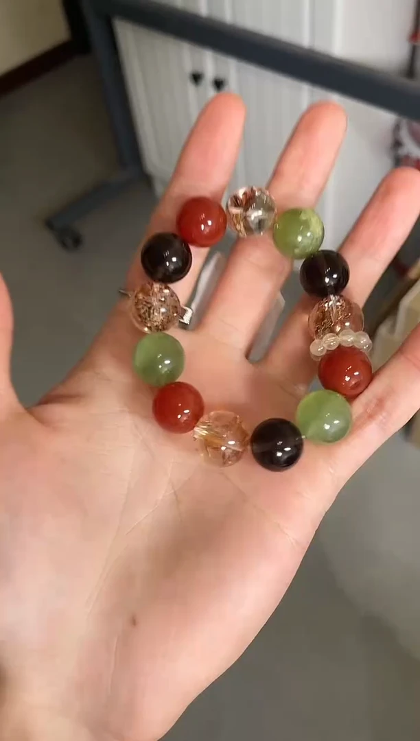 未镶嵌手链水晶彩诞