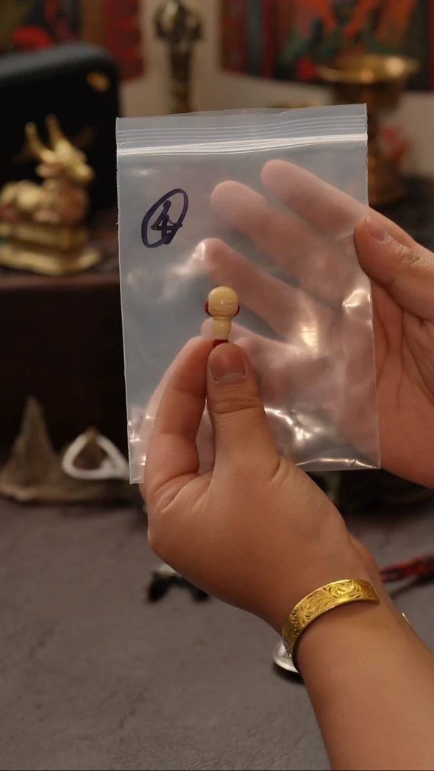 柏香籽/百香籽把件12.6mm白檀木三通