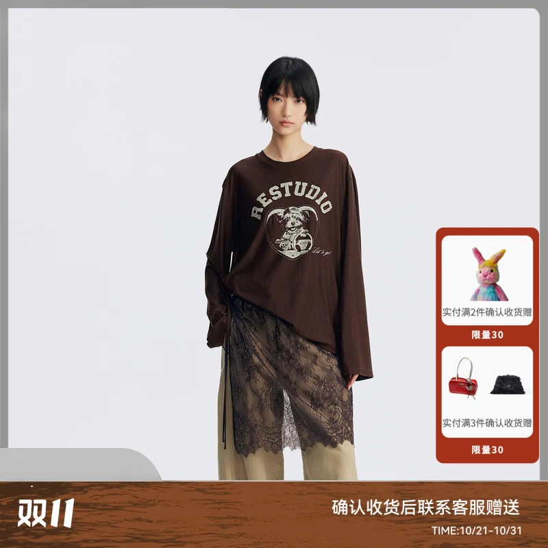 REVAN芮范25秋新宠物印花蕾丝本摆长袖T恤RL70802040
