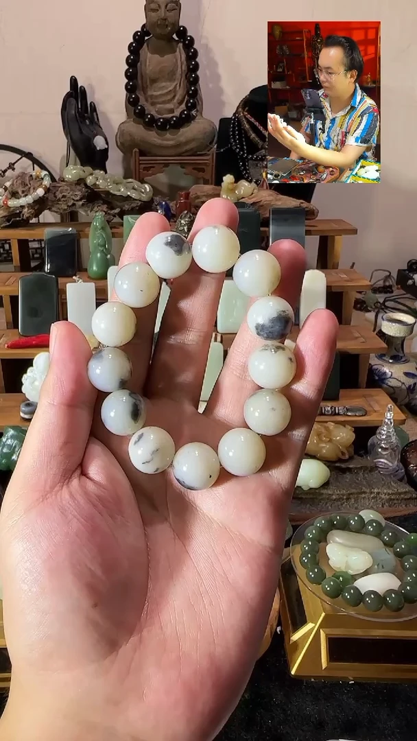 和田玉未镶嵌颈饰1