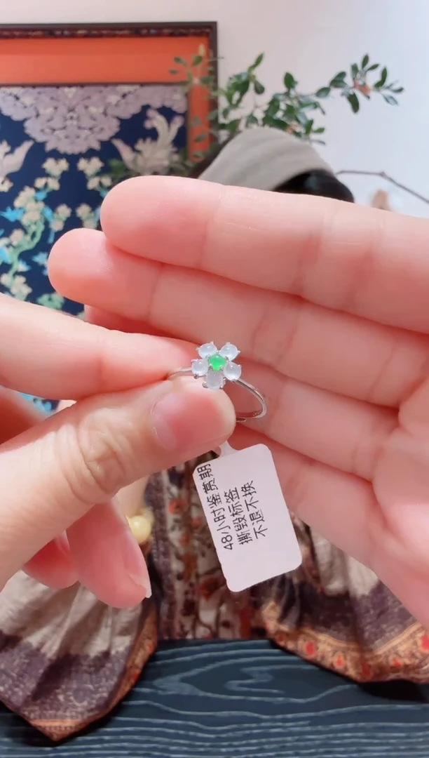 翡翠戒指银S925镶嵌翡翠