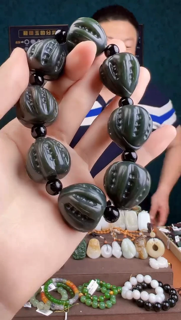 和田玉未镶嵌颈饰多样性发货 拍一单发一个