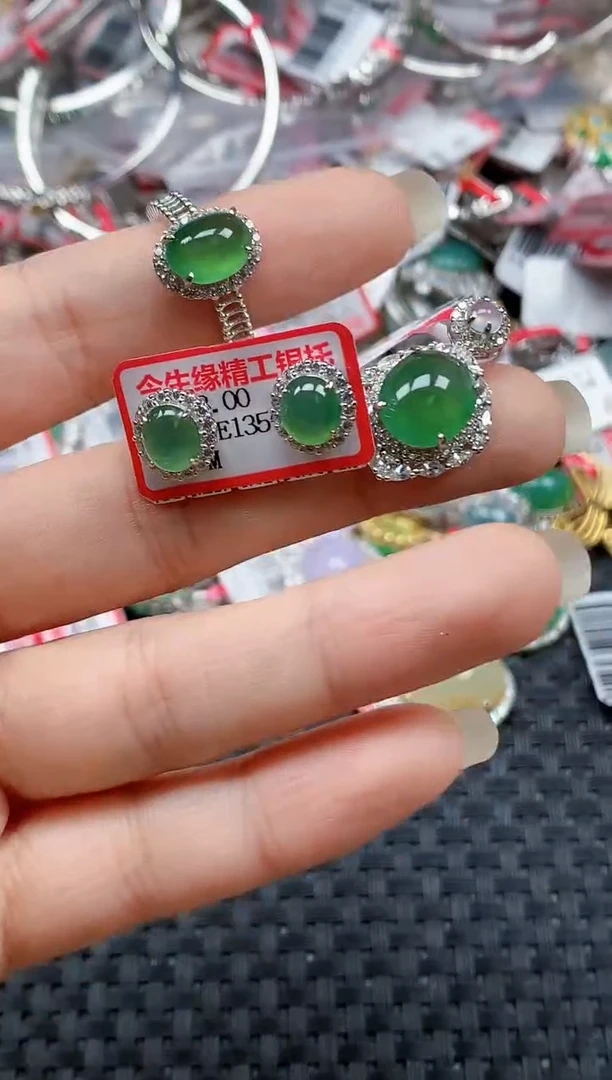 银S925镶嵌戒指翡翠天然A货缅甸翡翠