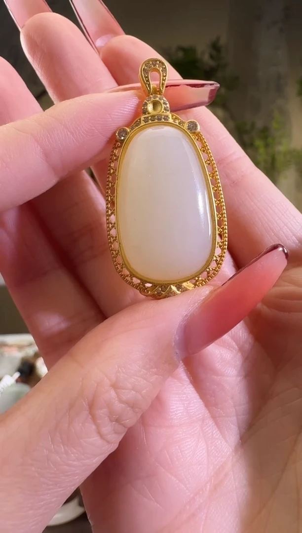 【闪购商品】和田玉颈饰银S925镶嵌无事牌吊坠