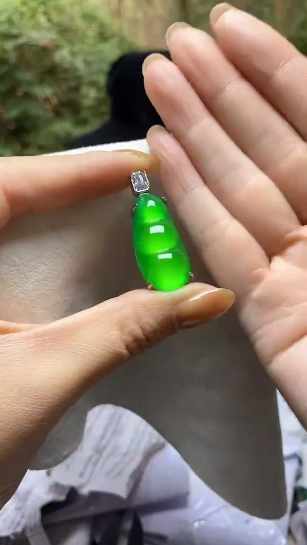 满色吊坠 所见即所得！！