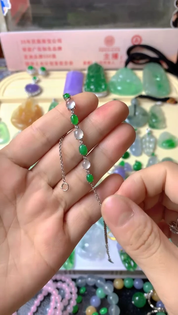 18K金镶嵌手链翡翠黙*手链