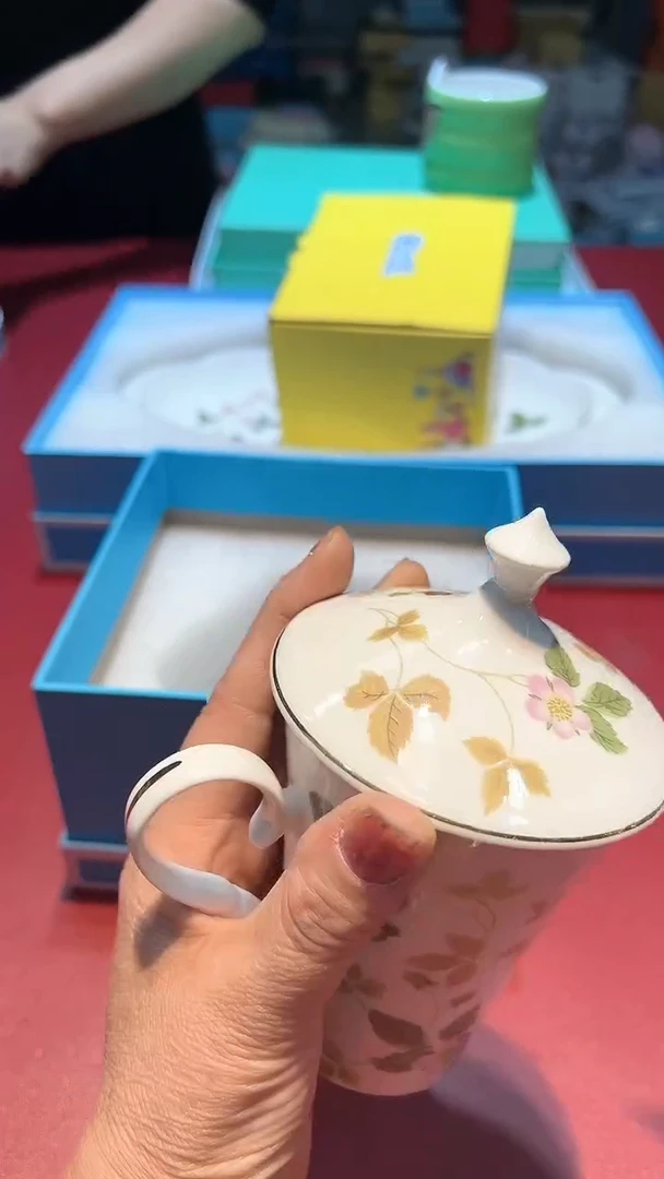 【闪购商品】瓷片锅碗瓢盆一件不剩