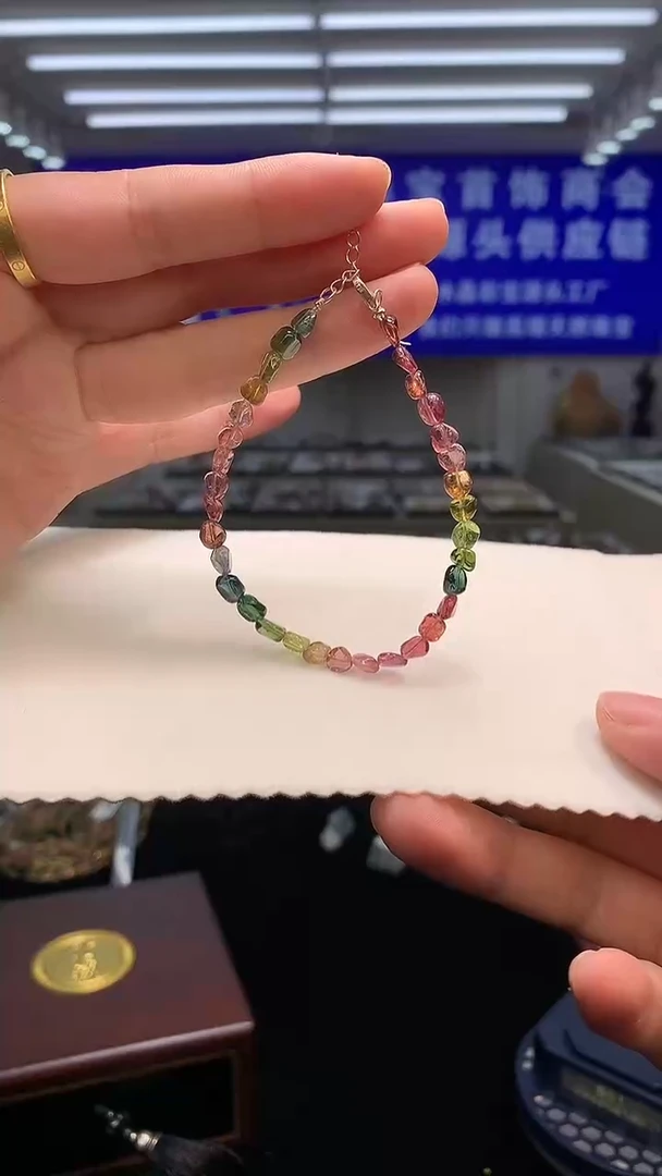 未镶嵌手链碧玺SSS级巴西矿口老料全净全透色标碧玺原石手链