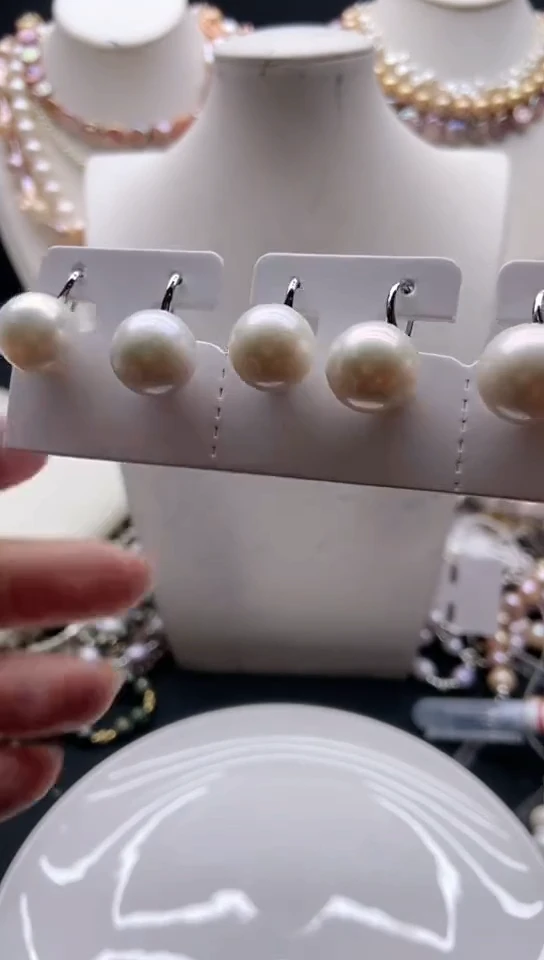 颈饰未镶嵌淡水珍珠1