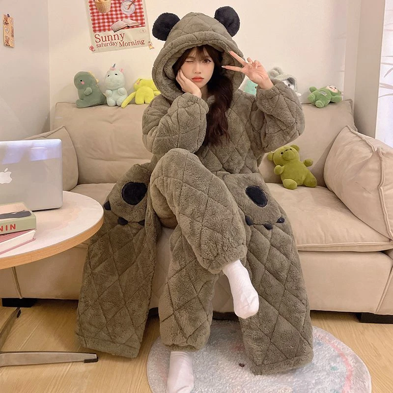 连帽2025新款珊瑚绒睡袍秋冬季三层夹棉睡衣女加绒加厚家居服套装