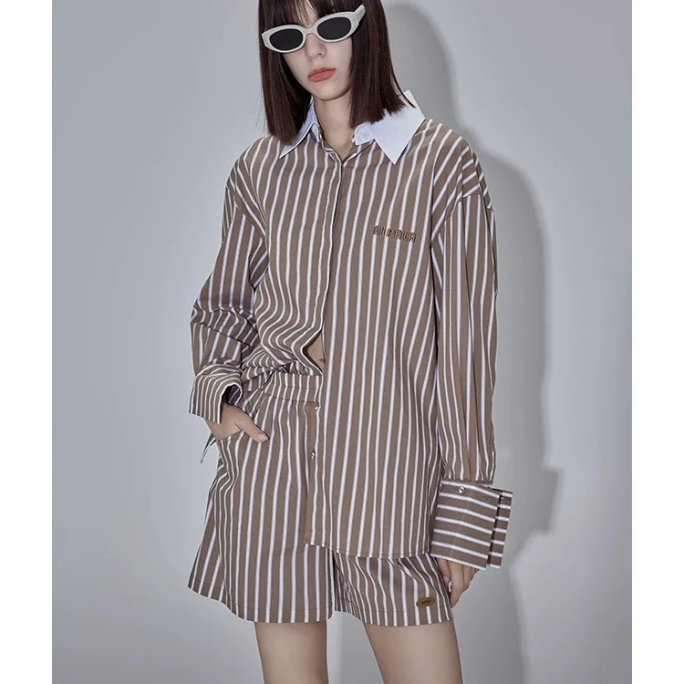 APL设计感显瘦英伦风条纹短裤1G0013