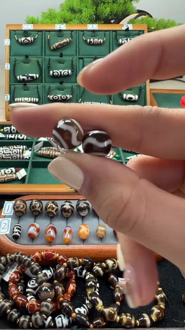 玛瑙/玉髓（覆膜）颈饰未镶嵌30(微瑕随机发货）