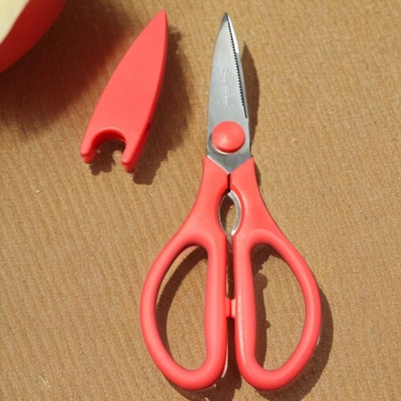 出外贸，红色厨房剪刀一支。长度：22cm