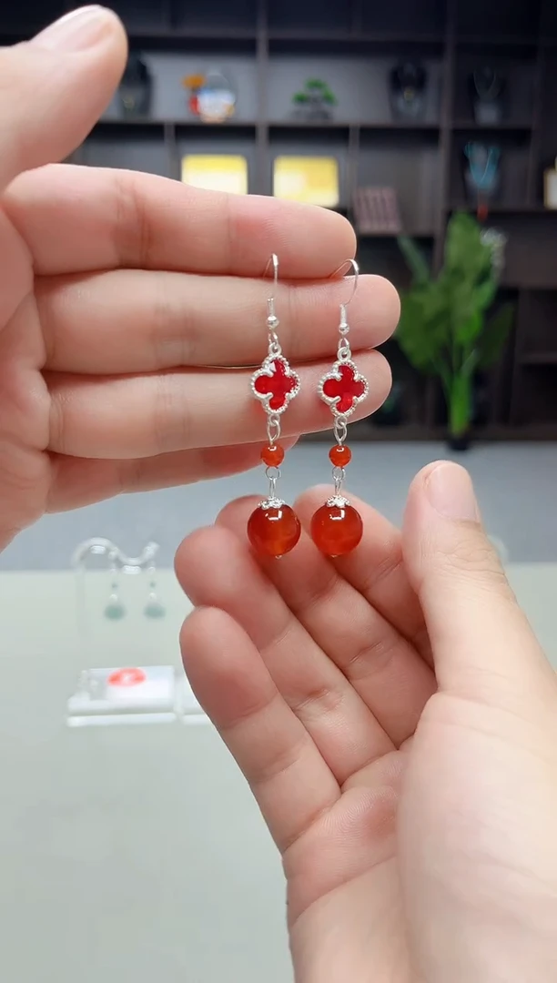 未镶嵌耳饰玛瑙/玉髓233000