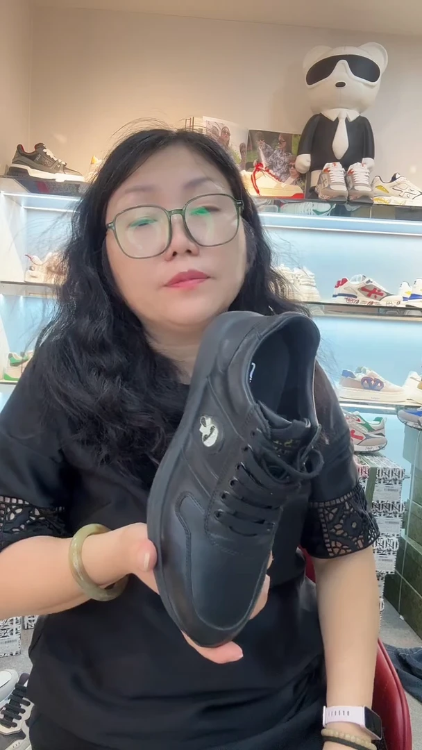 深**酒驰莎洛全皮41