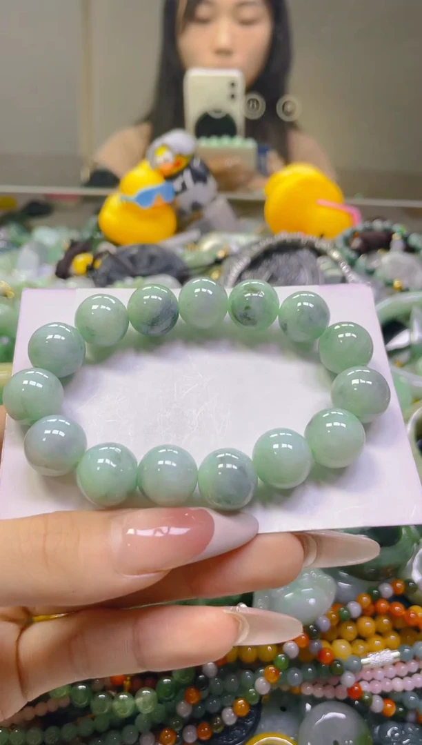 翡翠未镶嵌颈饰13MM/Q/翡翠A货，一件也是批发价