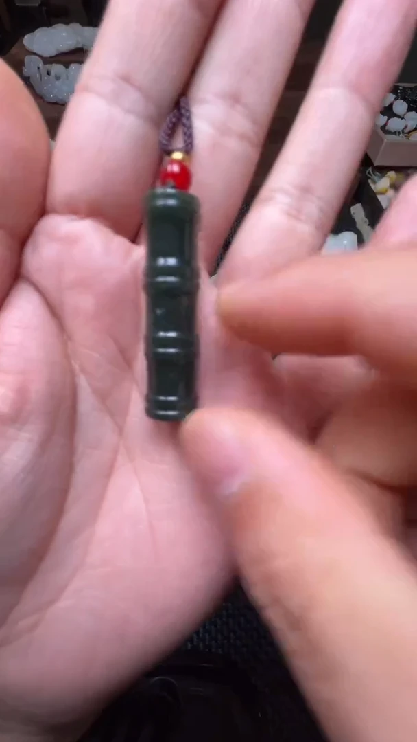 未镶嵌和田玉挂件玺玉珠宝玉器闪购