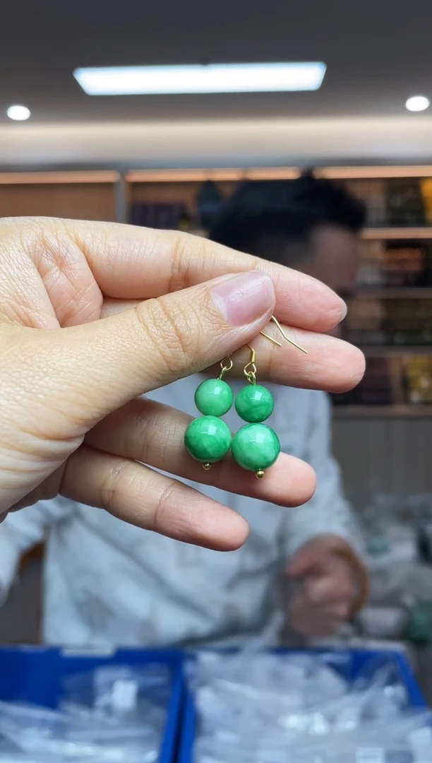 【闪购商品】翡翠耳饰银S925镶嵌多样性发一件