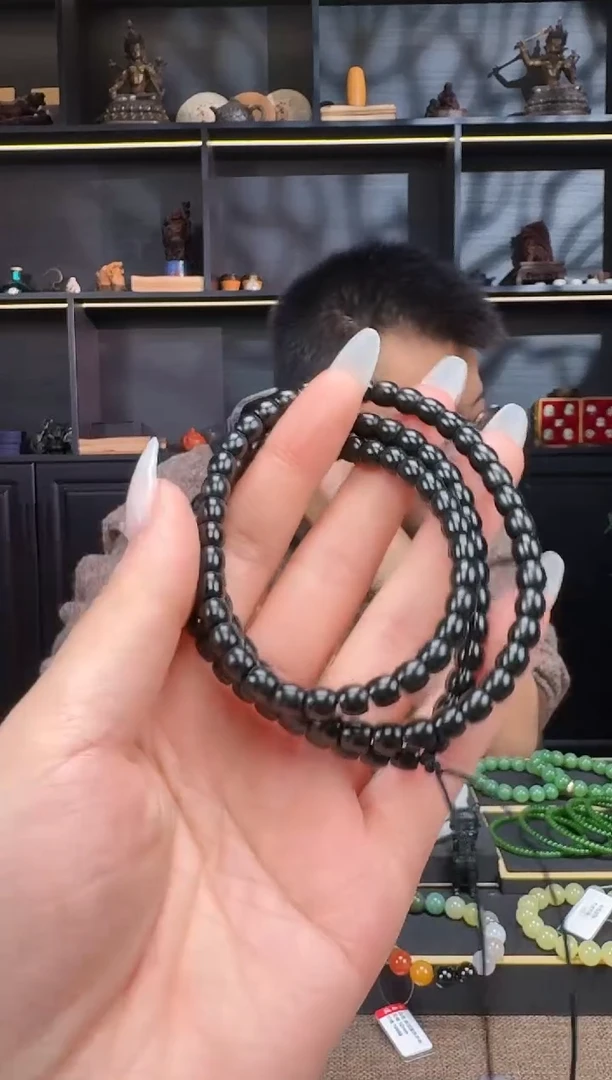 【闪购商品】和田玉1未镶嵌6mm黑青极致108